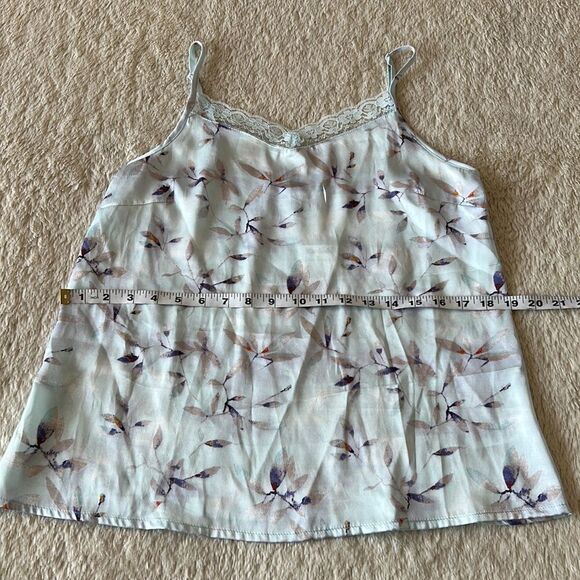Sincerely Jules floral cami top blue size small - Picture 5 of 16